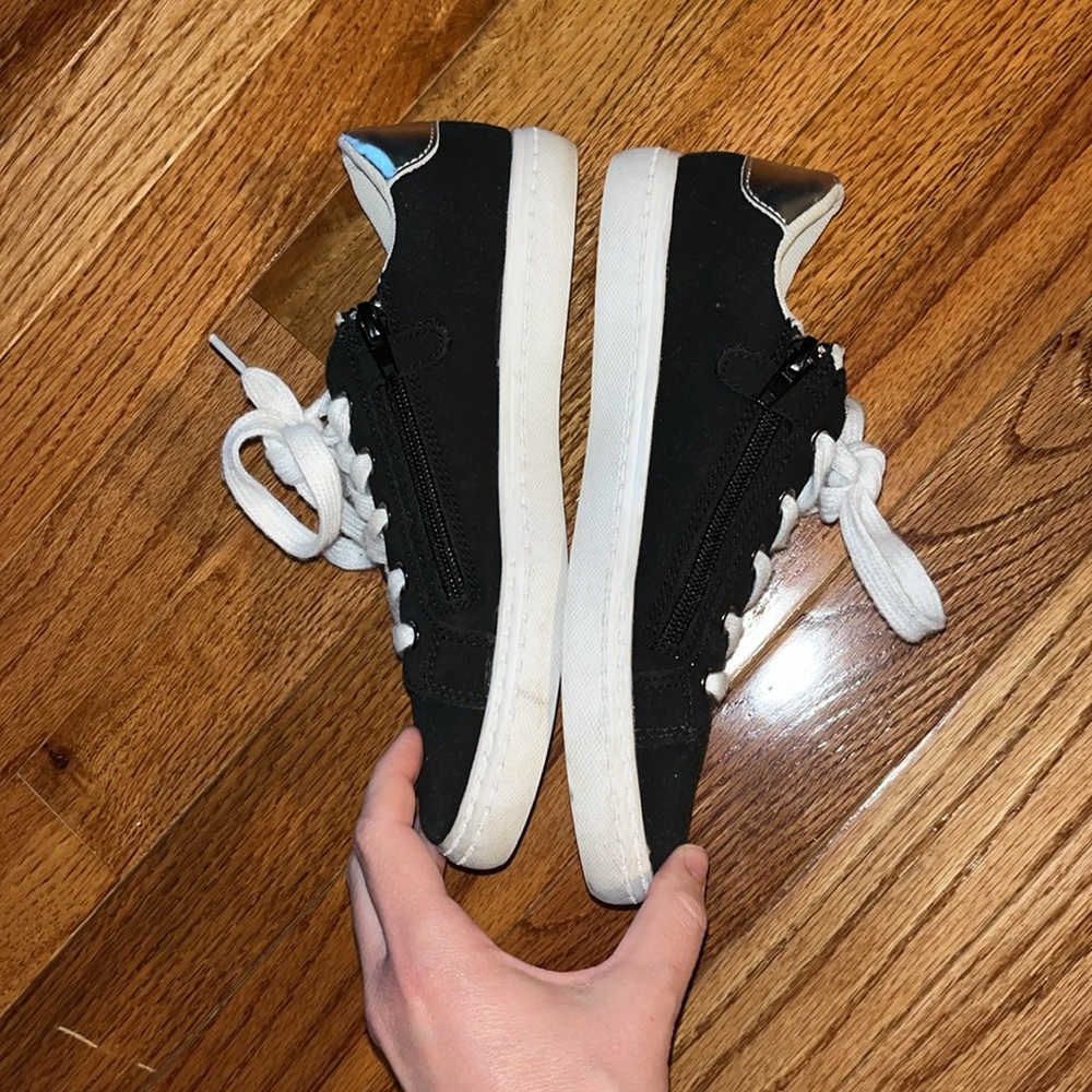 HOO SHOES - Picture 5 of 8